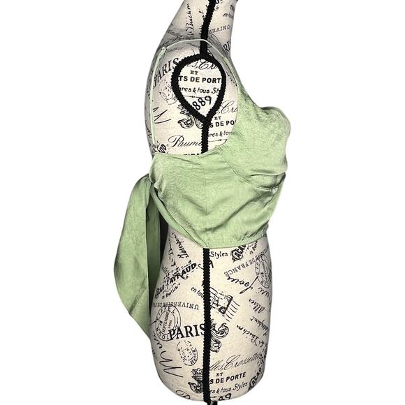 Out From Under (L) Satin Tie Back Crop Top Urban Outfitters Camisole Square Neck - Picture 4 of 8